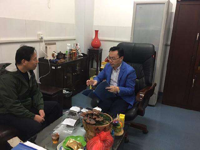 劉漢武總經理和進站專家劉仲華教授洽談合作事宜
